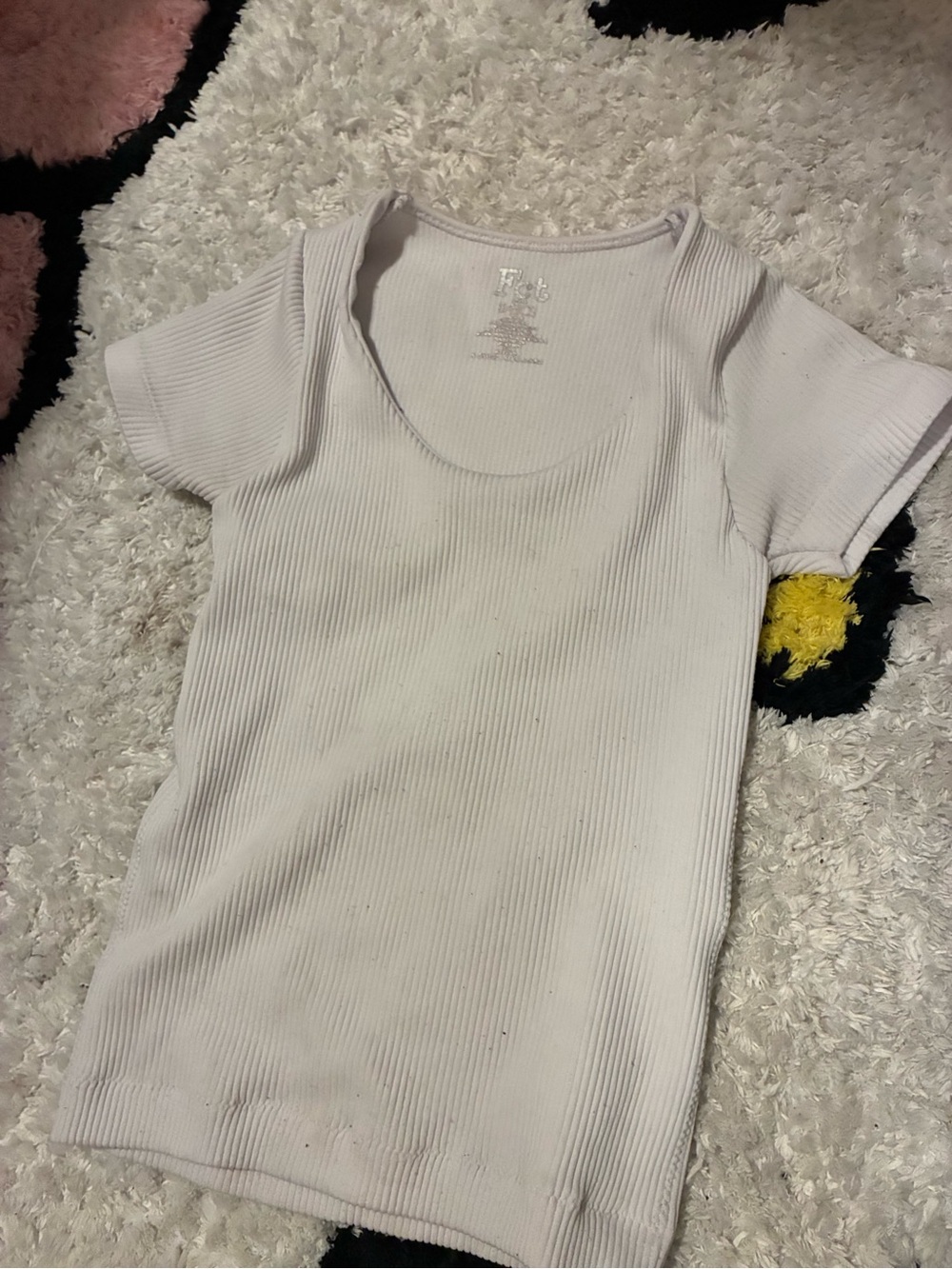 Ribbed Short-Sleeve Scoop Neck Tee in White